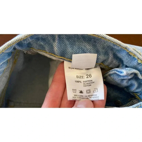 Betro Simone Anthro Light Wash High Waisted Distressed Mom Jeans Size 26 - Picture 6 of 10